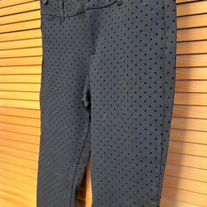 Old Navy Black Dress Pants with Elegant Design